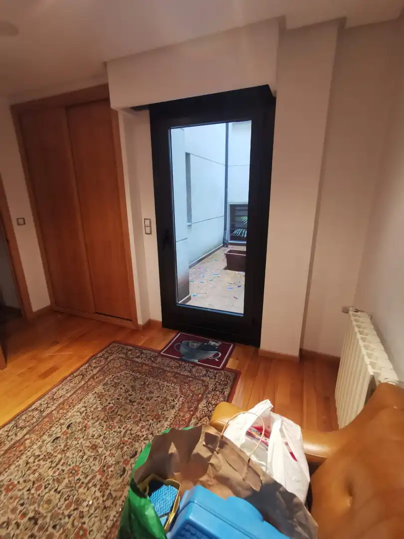 Piso en venta en Ourense Capital  con Calefacción, Parquet y Amueblado
