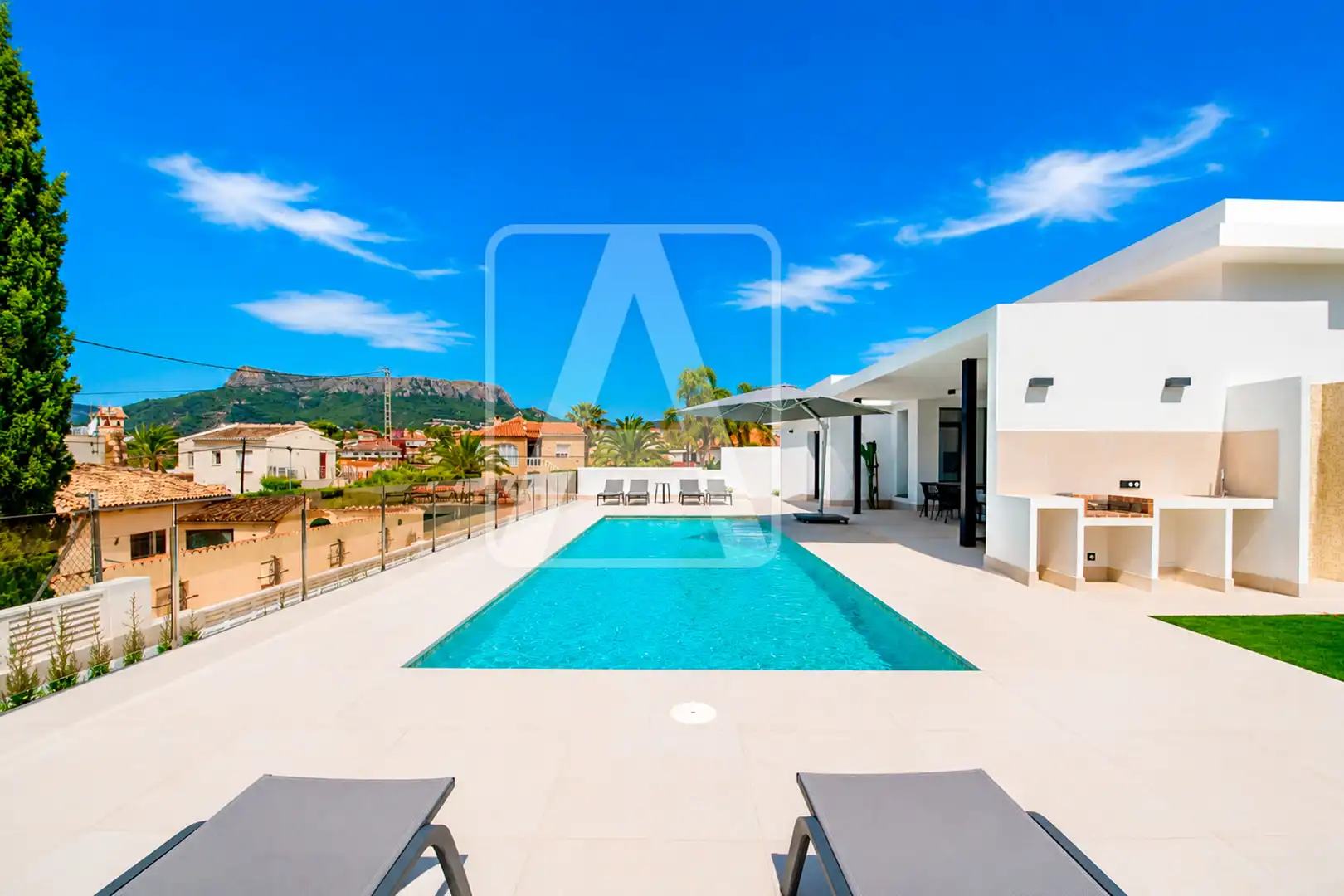 Chalet con piscina en venta en Marisol Park - Ortembach - Los Almendros, imagen 45