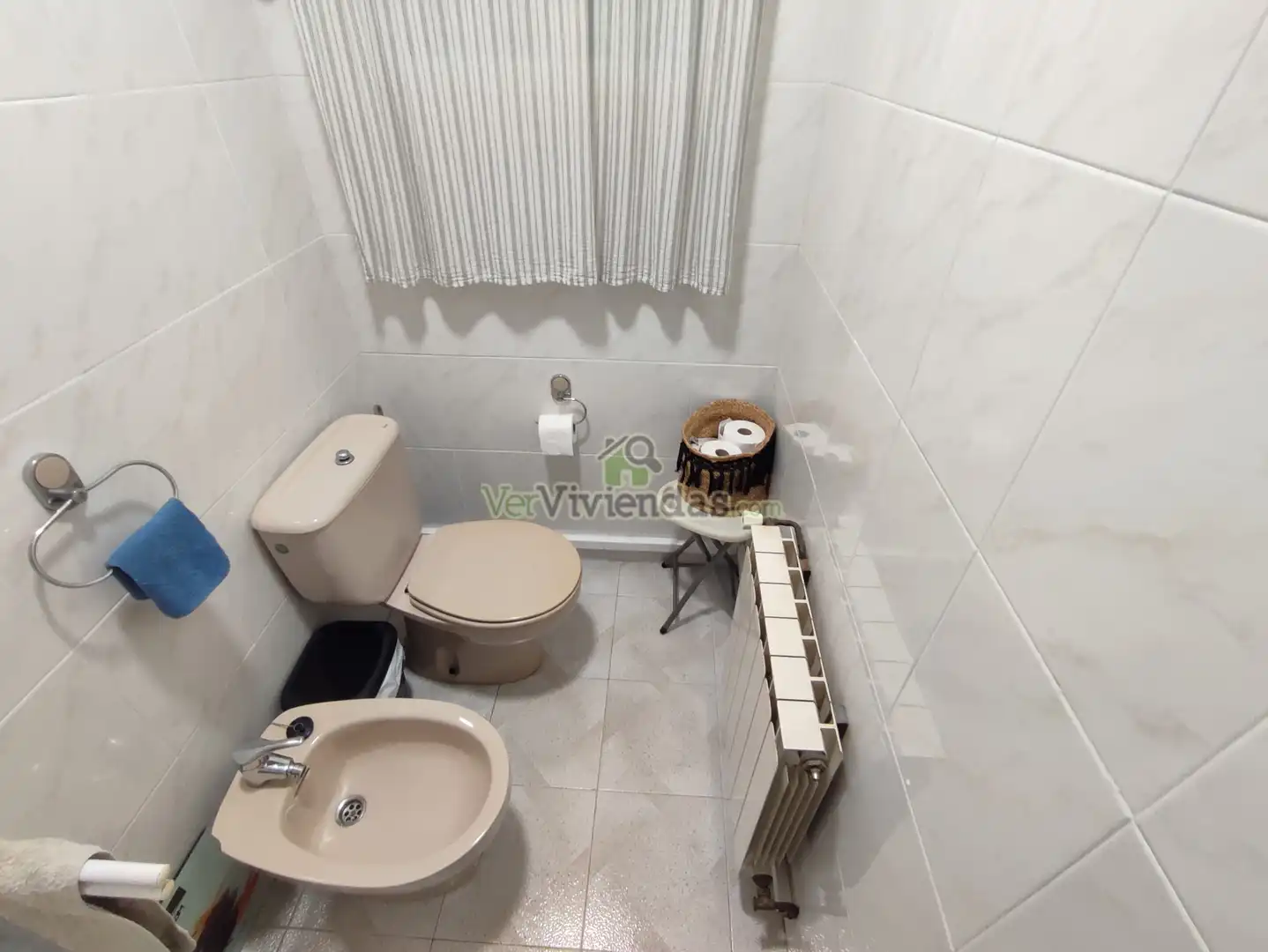 Baño de Casa o chalet en venta en Torrelles de Llobregat con Aire acondicionado, Calefacción y Jardín privado