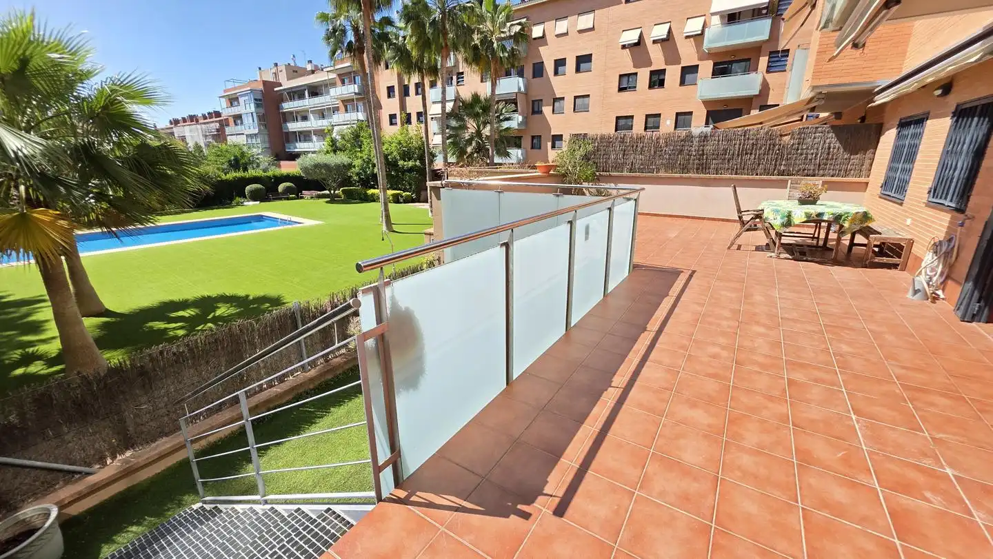 Terrace of Ground floor for sale in Castelldefels  with Air Conditioner, Terrace and Storage room