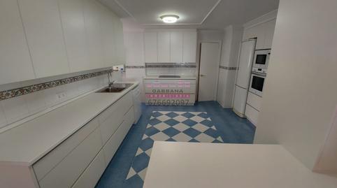 Foto 3 de Pis de lloguer a Rúa de Pi y Margall, Berbés - Peritos, Vigo