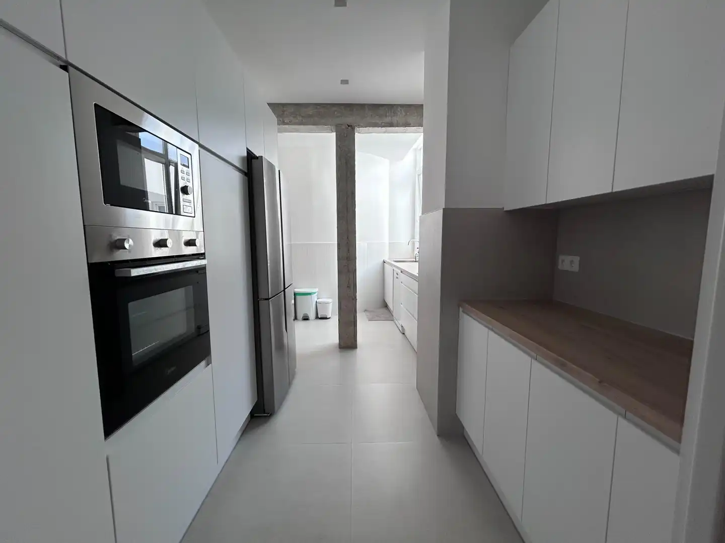 Kitchen of Flat for rent in Madrid  with Air Conditioner, Heating and Terrace