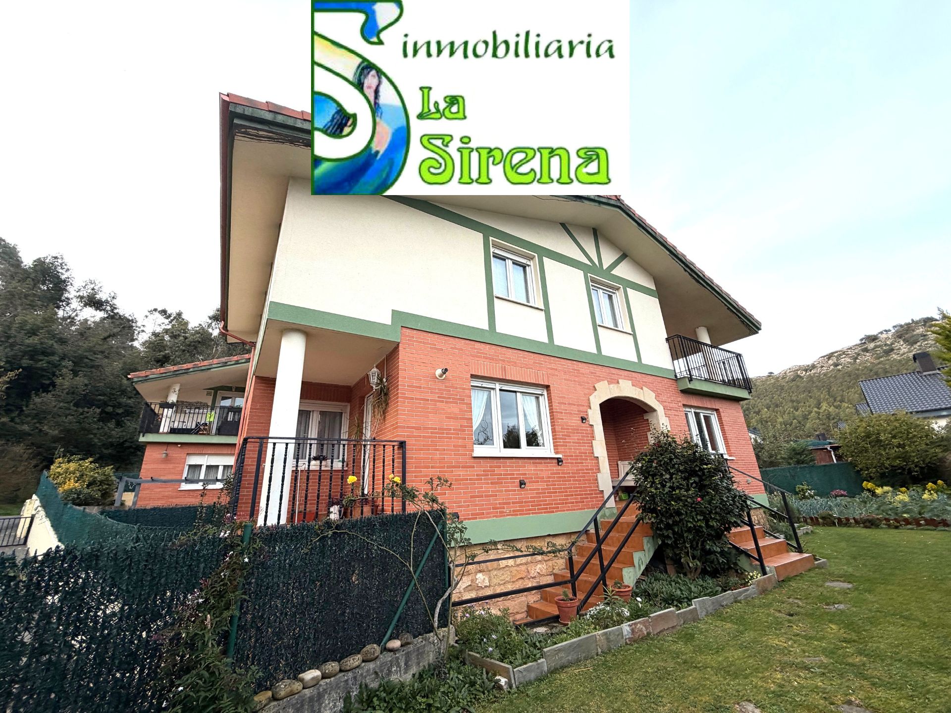 Exterior view of House or chalet for sale in Castro-Urdiales  with Heating, Private garden and Terrace