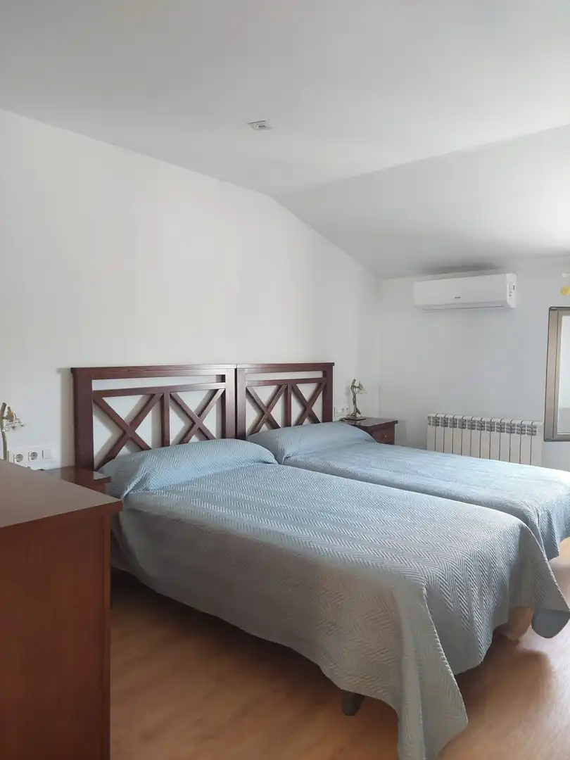 Habitación de Casa adosada en venta en Milagro con Aire acondicionado, Calefacción y Amueblado