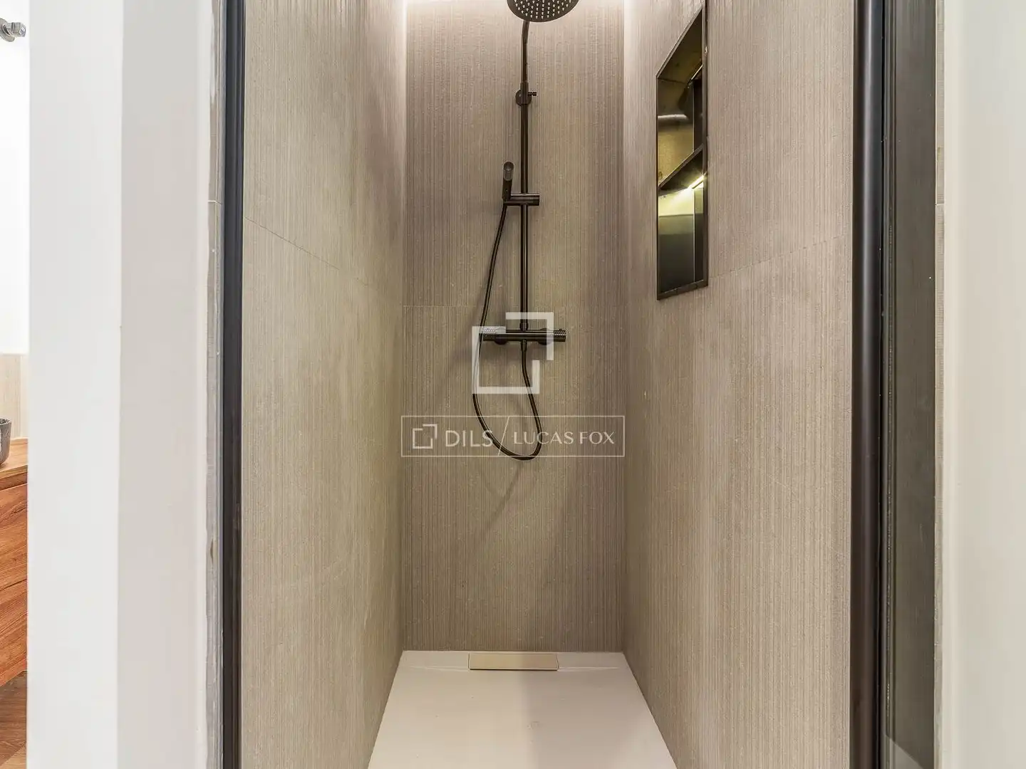 Baño de Piso en venta en Barcelona con Aire acondicionado, Calefacción y Parquet