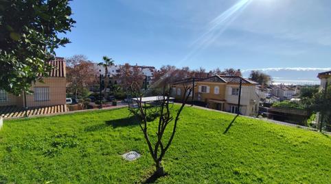 Foto 2 de Casa adosada en venta en San José - San Bernardo, Cádiz