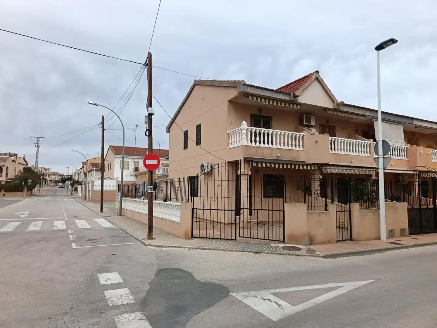 Vista exterior de Casa o xalet en venda en San Pedro del Pinatar