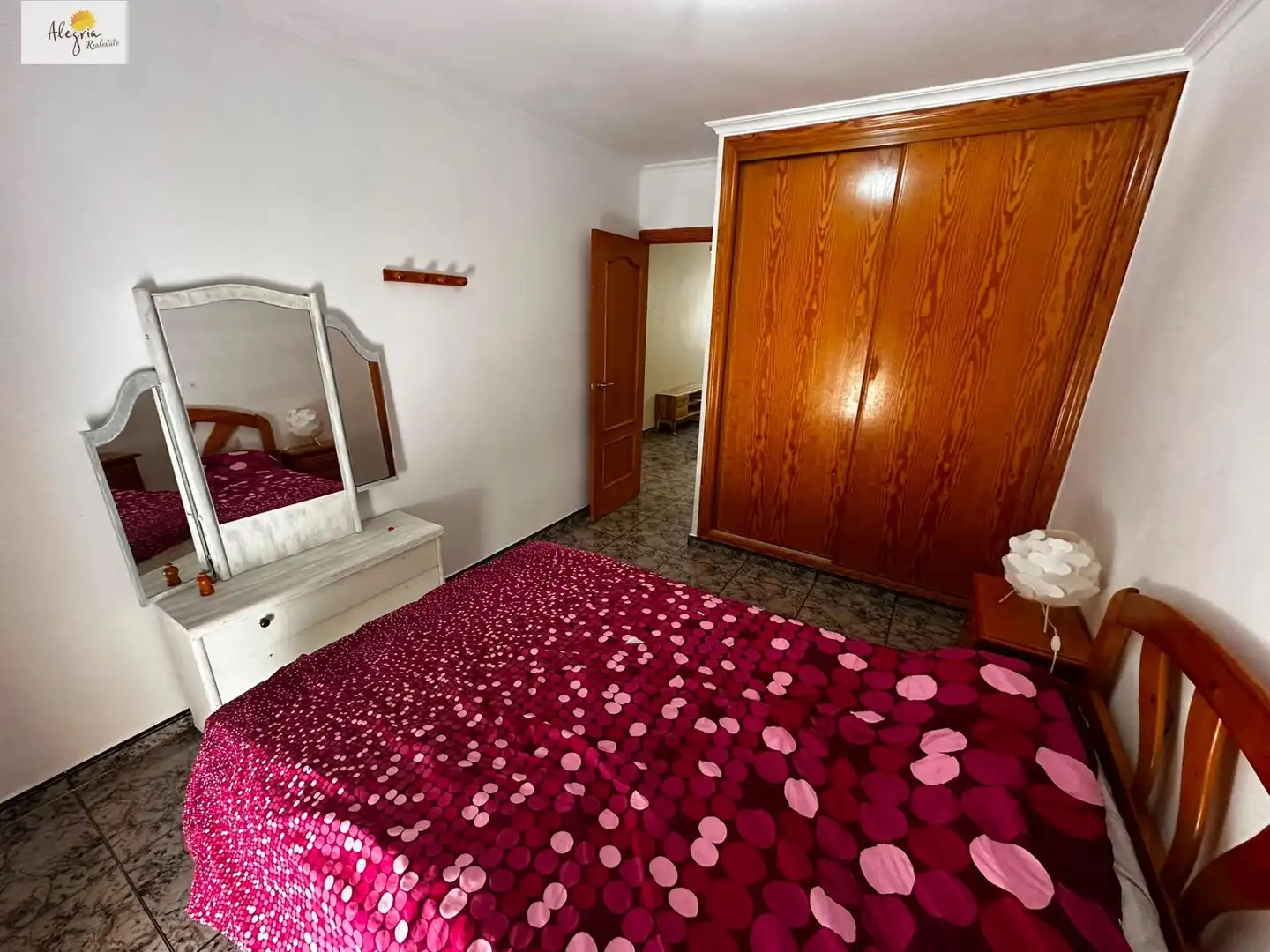 Habitación de Apartamento de alquiler en Torrent con Aire acondicionado y Amueblado
