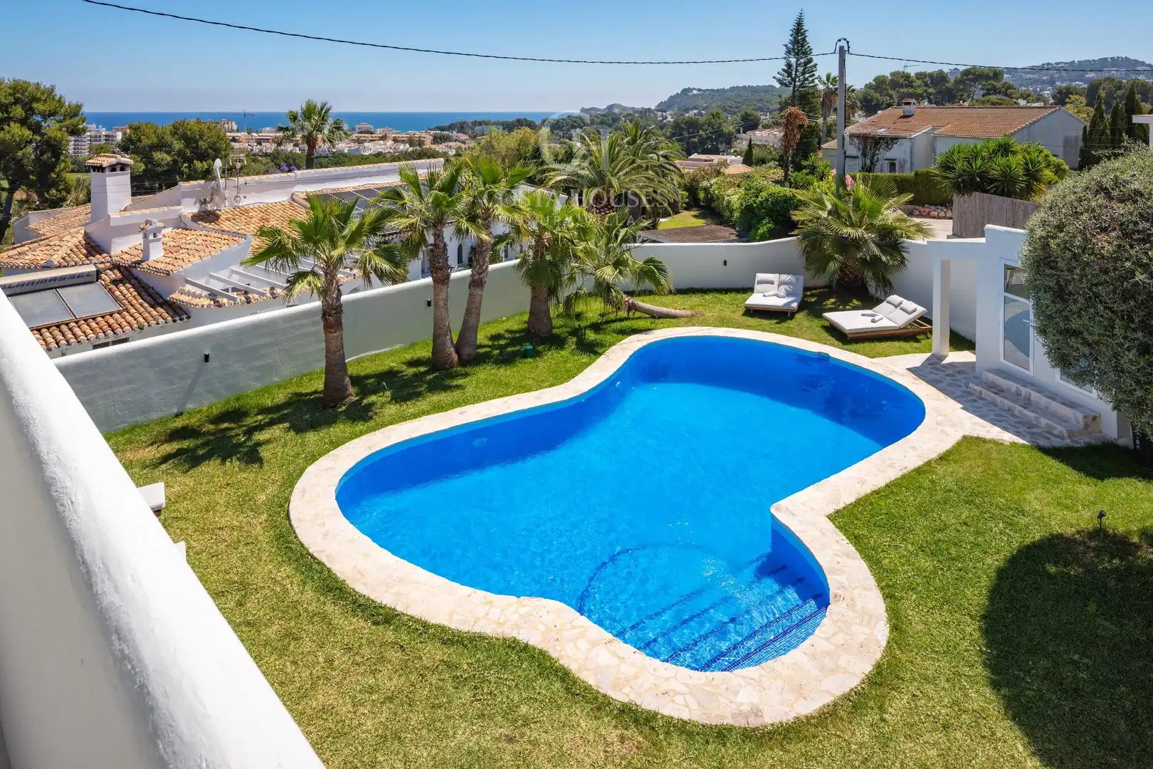 Swimming pool of Houses for sale in Jávea / Xàbia  with Air Conditioner, Heating and Private garden