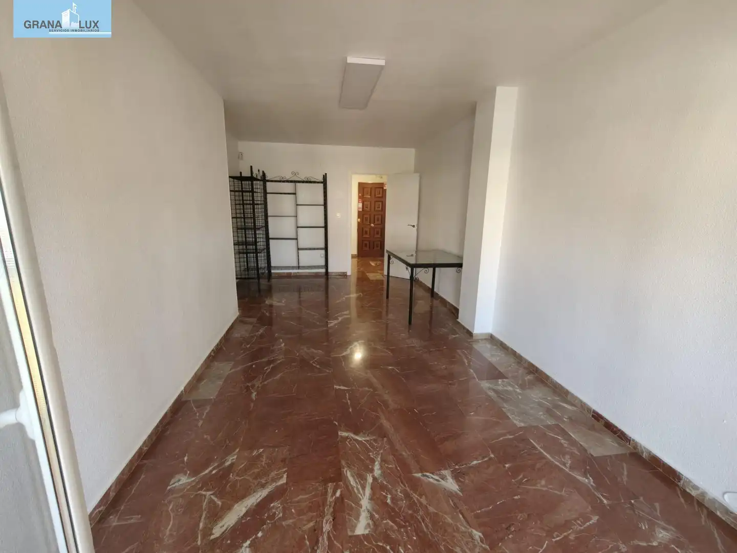 Flat for rent in Granada  with Terrace