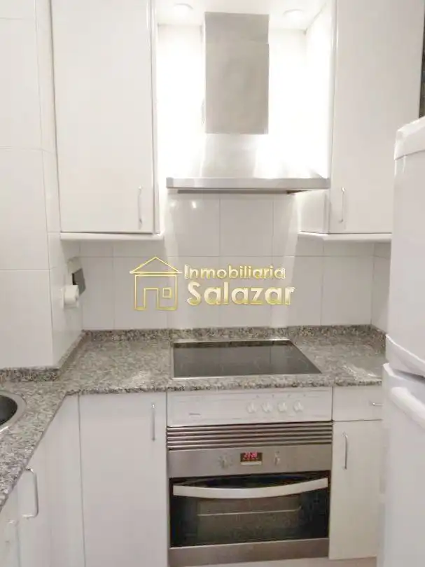 Apartment mit Terrasse zur Miete in Sabino Arana Etorbidea, imagen 12