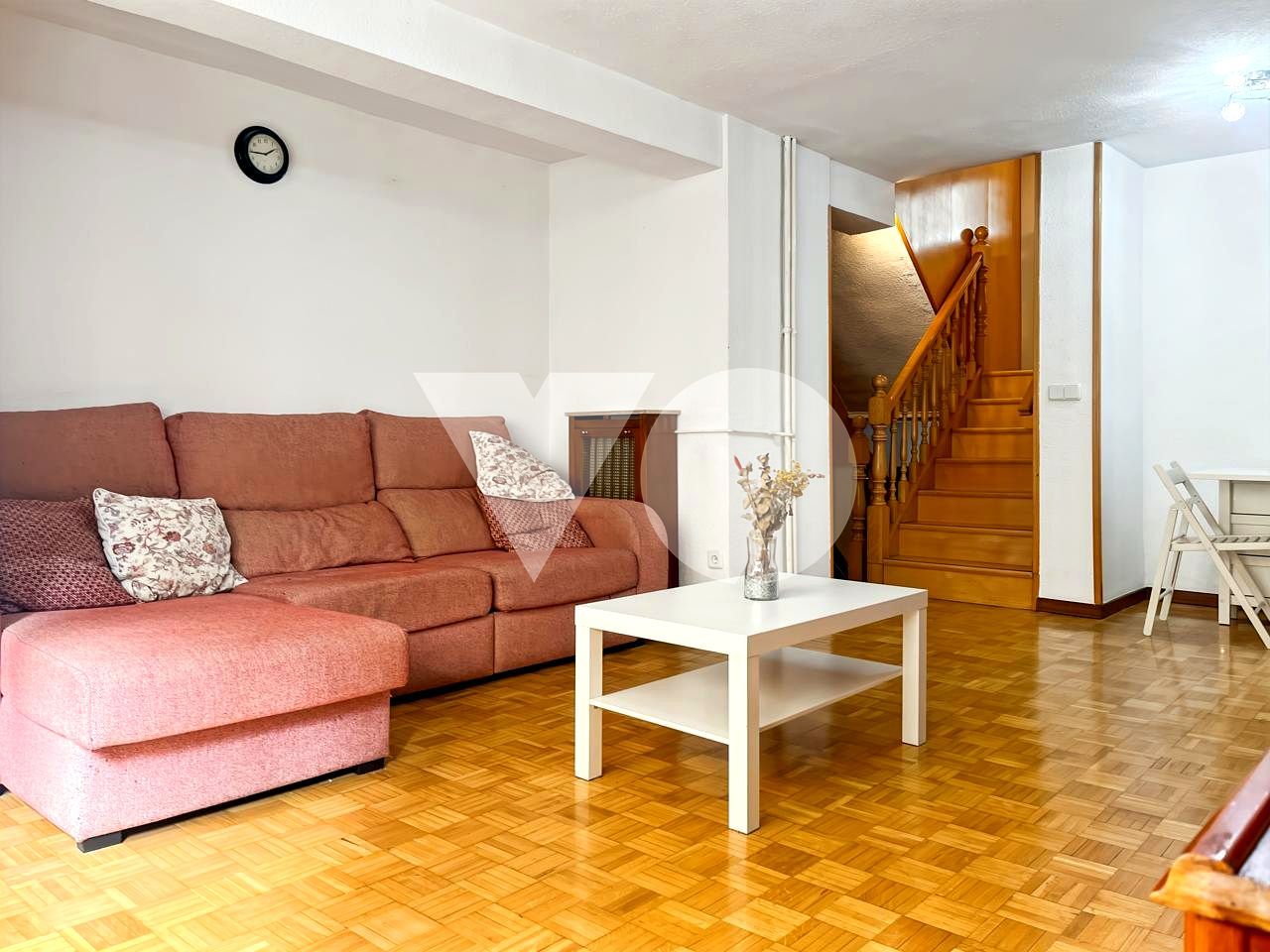 Living room of Duplex for sale in  Madrid Capital  with Air Conditioner, Heating and Parquet flooring