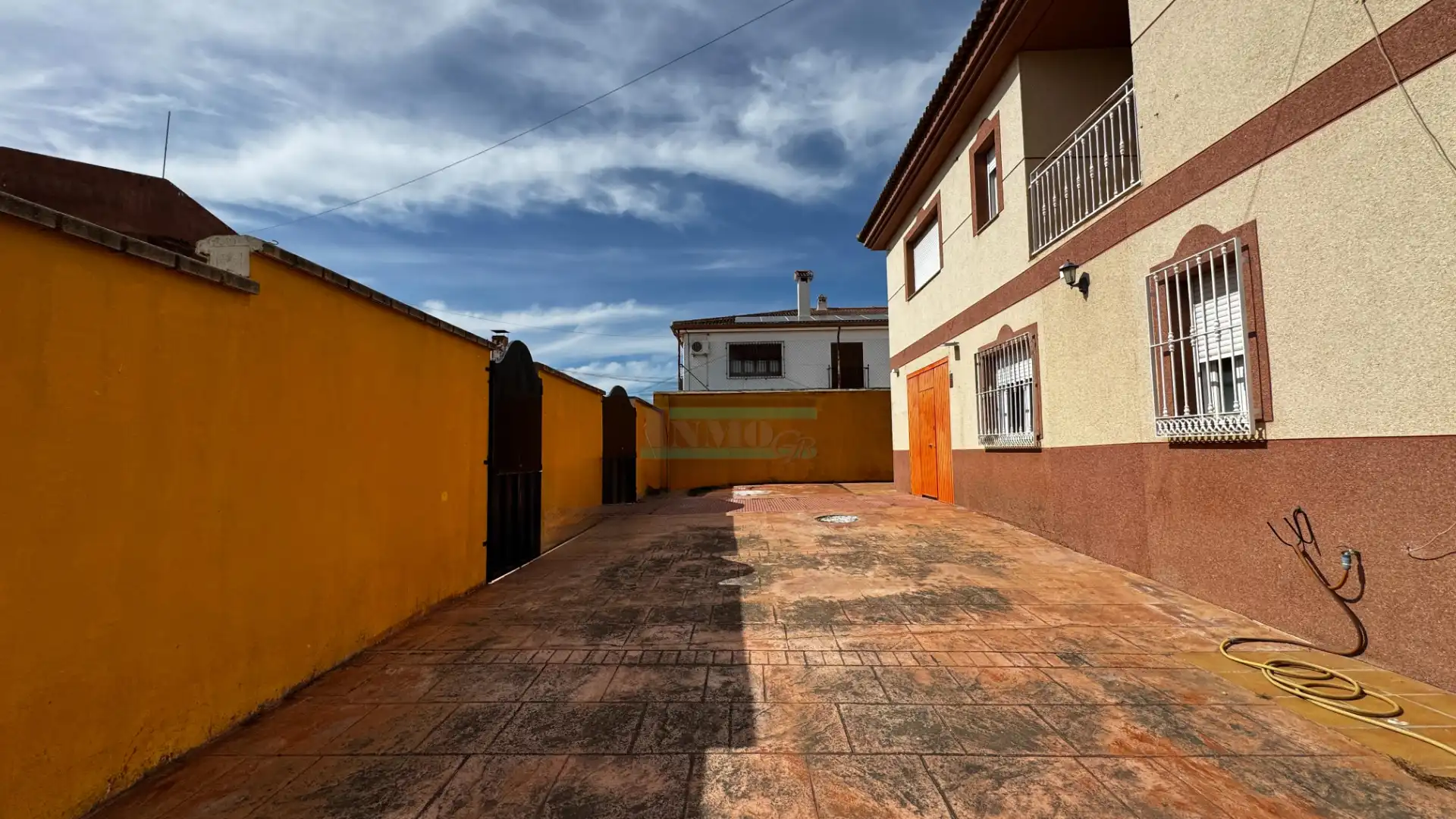 Vista exterior de Casa o chalet en venta en Láchar con Jardín privado, Terraza y Piscina