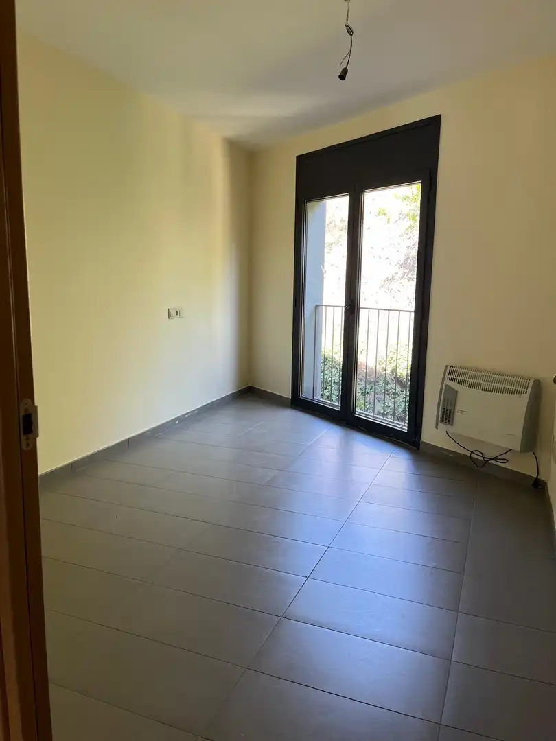 Dormitori de Dúplex en venda en Montferrer i Castellbò amb Calefacció, Terrassa i Balcó