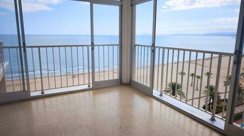 Apartamento situado en primera línea de la playa del Racó de Cullera, bien comunicado y con acceso directo al paseo marítimo. La v, image 5