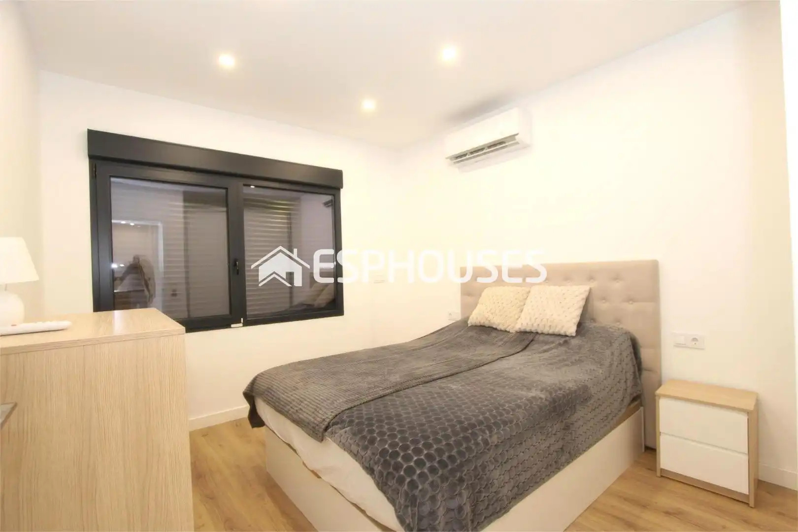 Bungalow with terrace for sale in Playa de Poniente, imagen 18