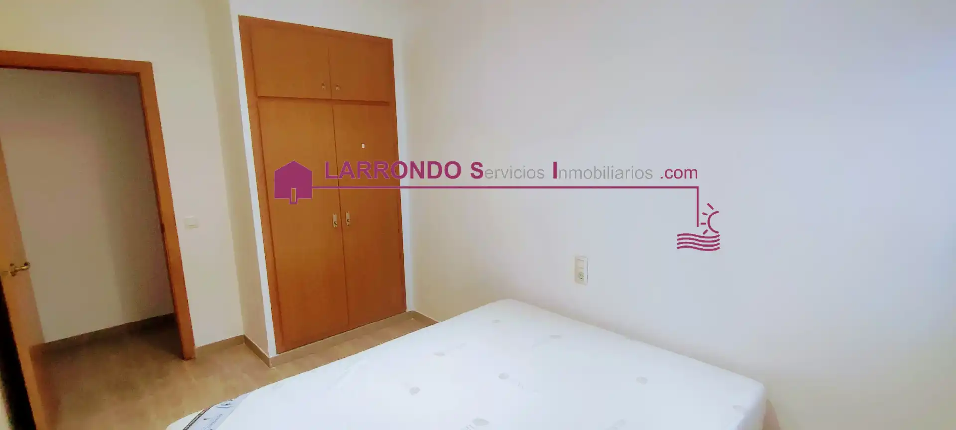 Habitación de Piso en venta en Benicarló con Aire acondicionado, Horno y Lavadora