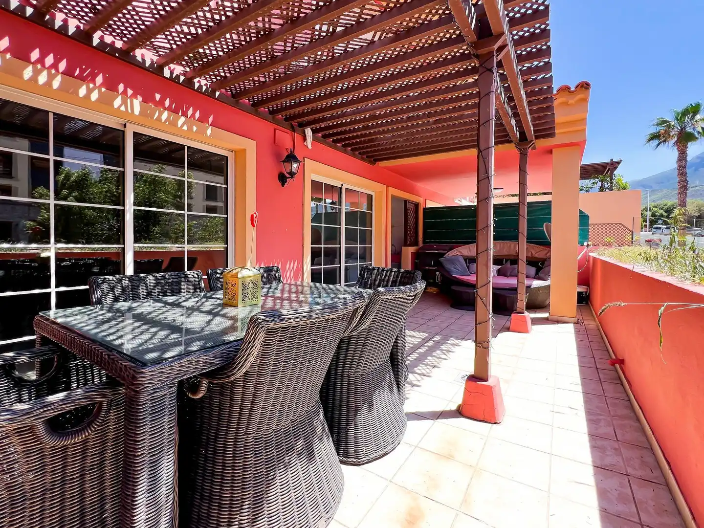 Terrasse von Wohnungen zum Verkauf in Adeje mit Klimaanlage, Terrasse und Möbliert