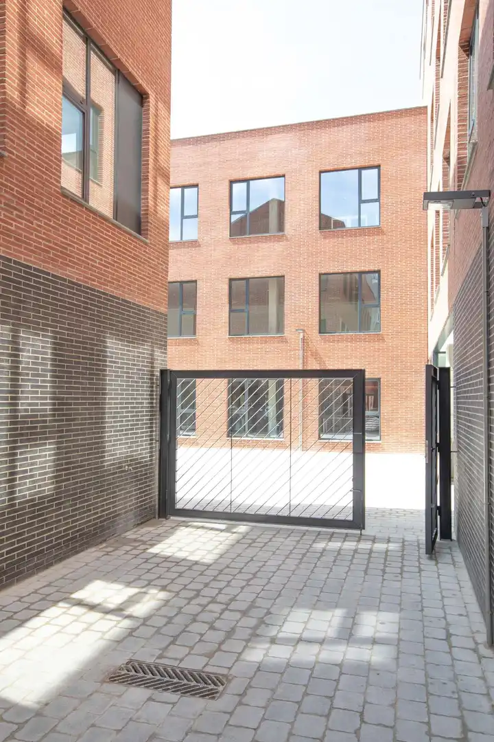 Mixed residential with lift to rent in Sant Martí, imagen 24