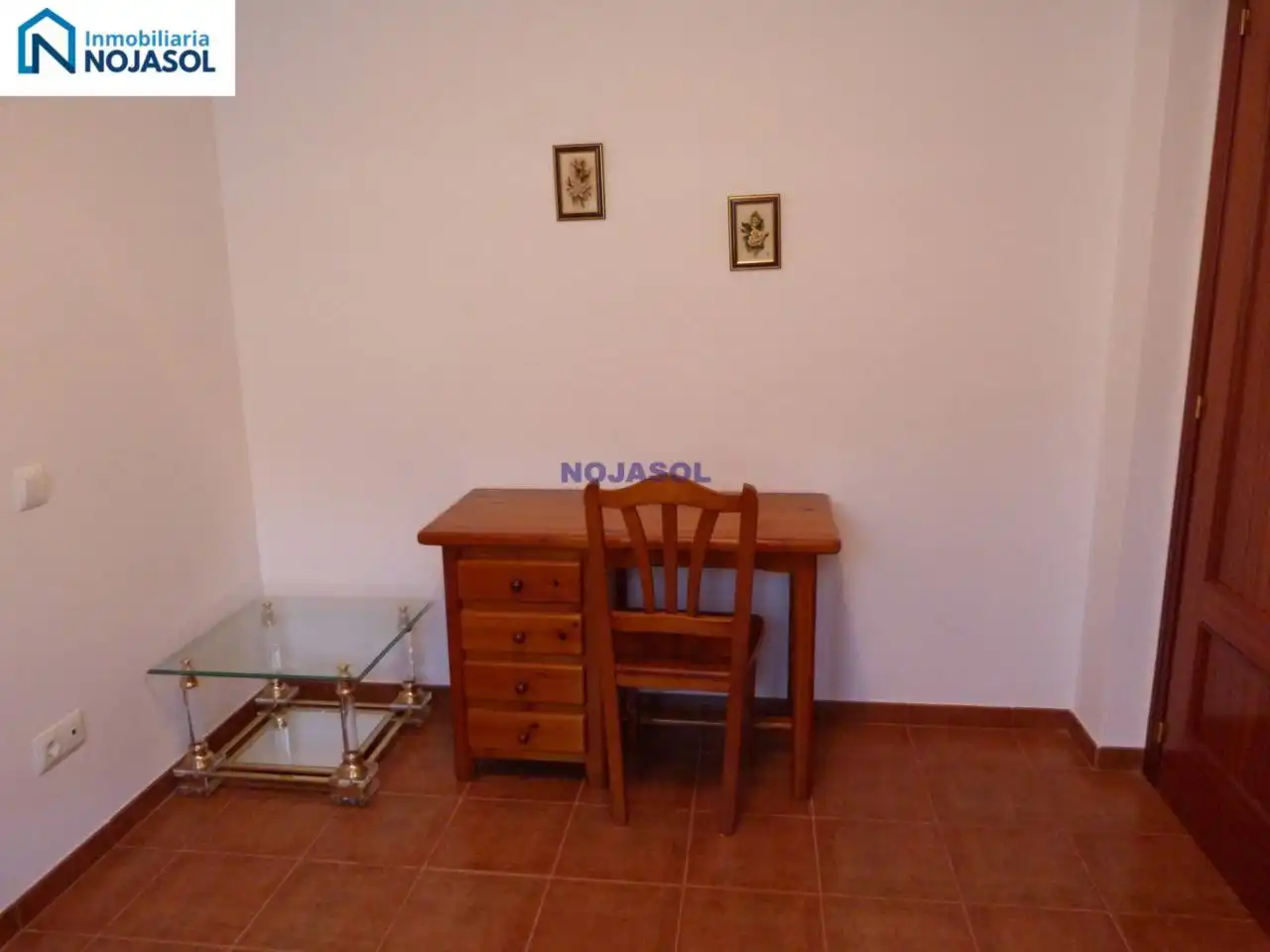 Esszimmer von Einfamilien-Reihenhaus zum Verkauf in Bareyo mit Heizung, Terrasse und Möbliert