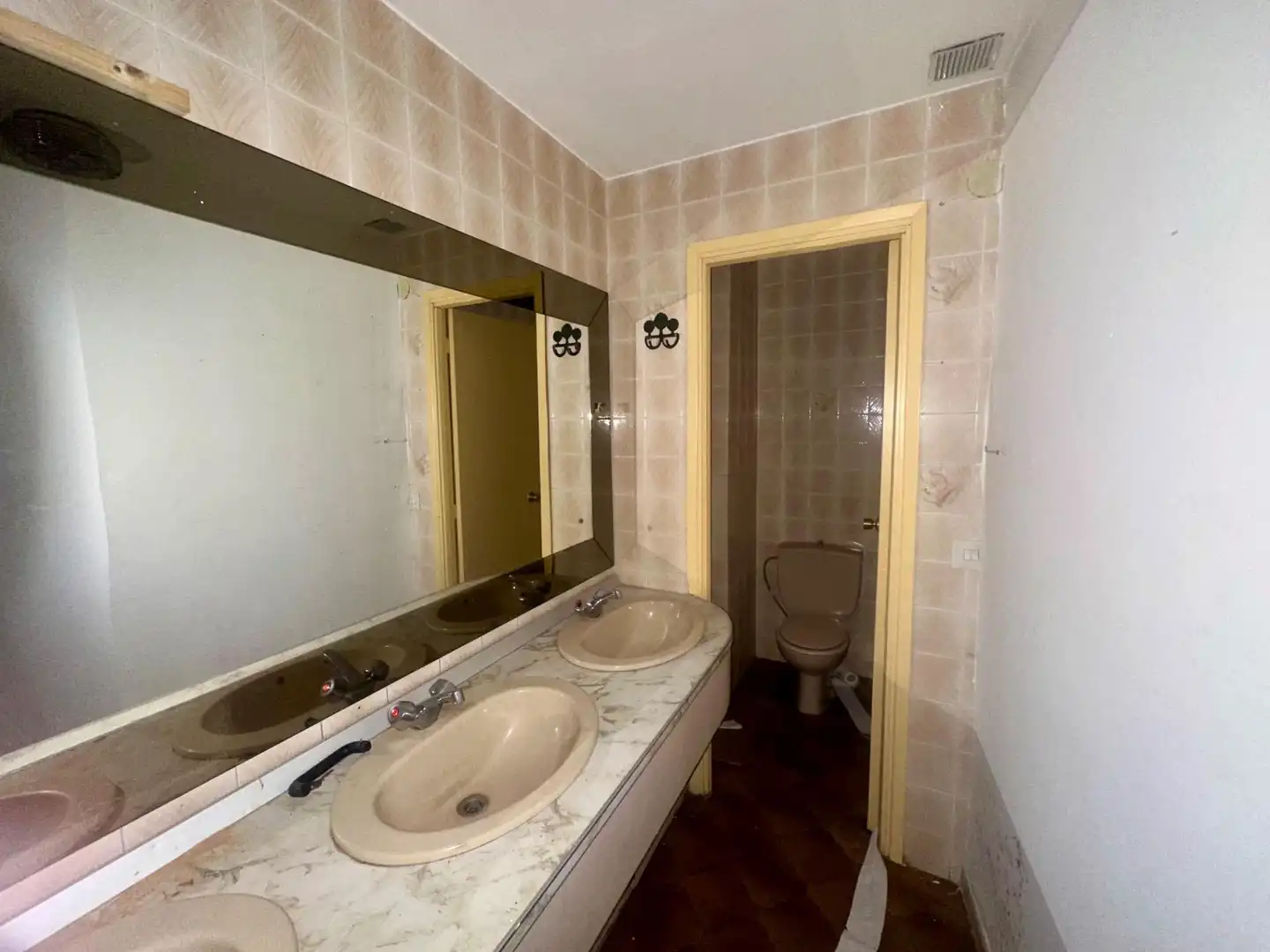 Local comercial en alquiler en Zona Alta, imagen 17