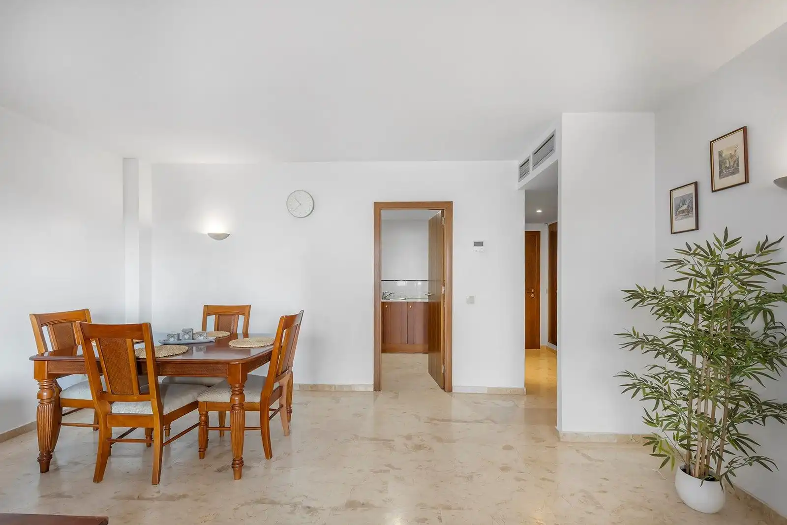 Apartamento con piscina en venta en N/A, imagen 8