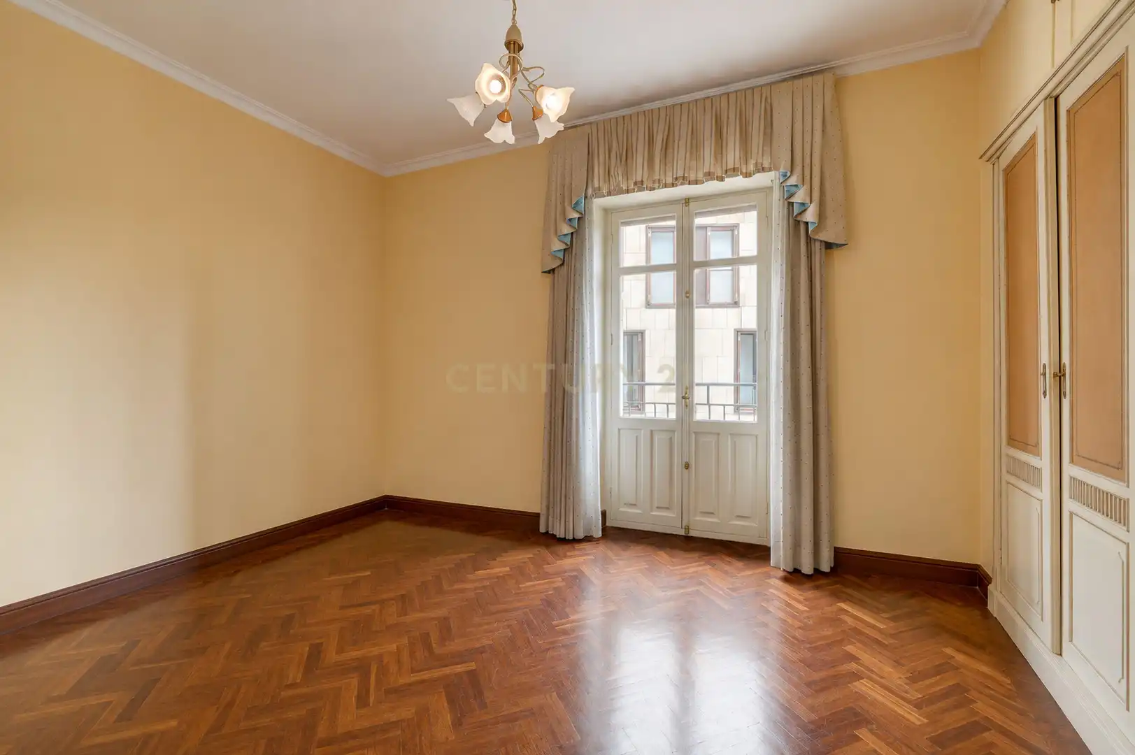 Sala d'estar de Apartament en venda en Irun  amb Traster i Balcó