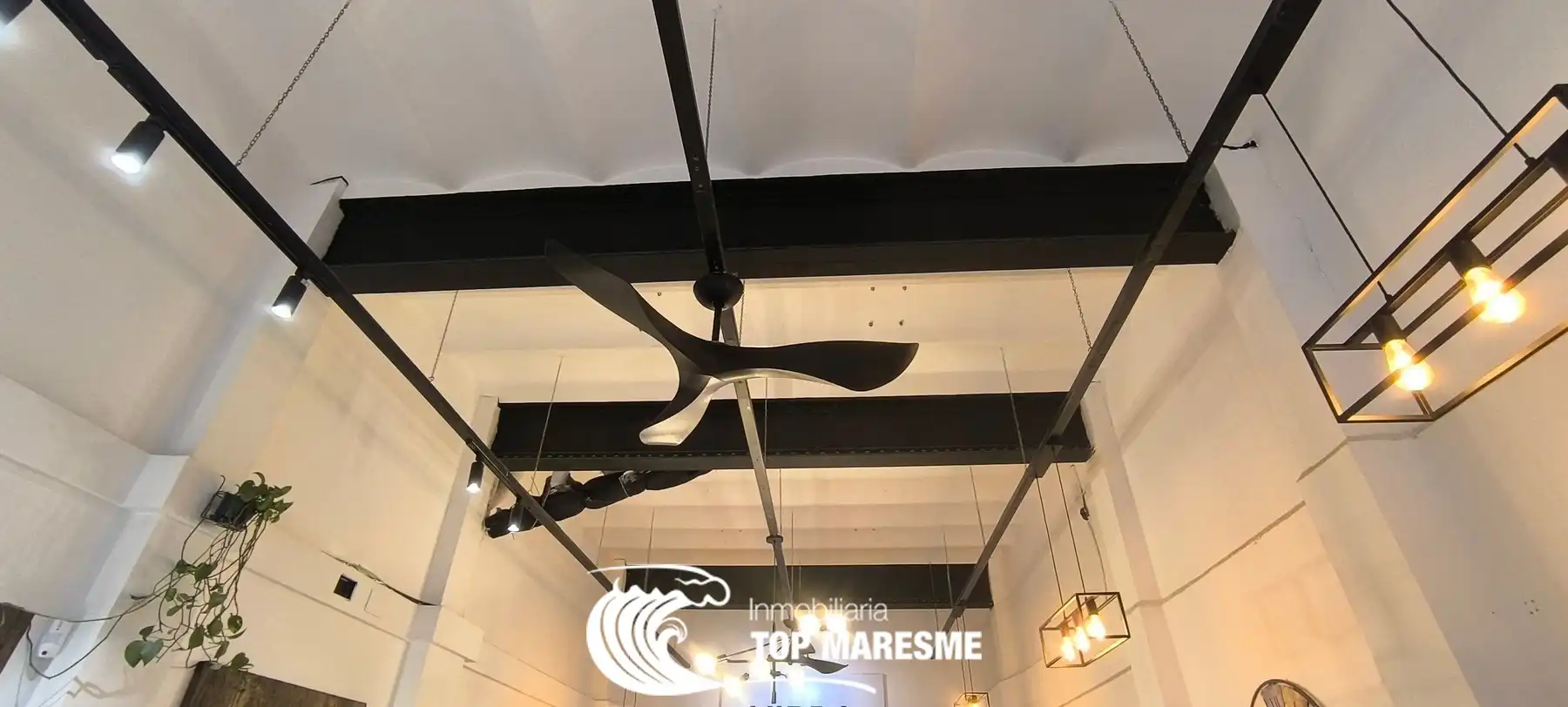 Business premises for transfer in Carrer de Floridablanca 20, imagen 5