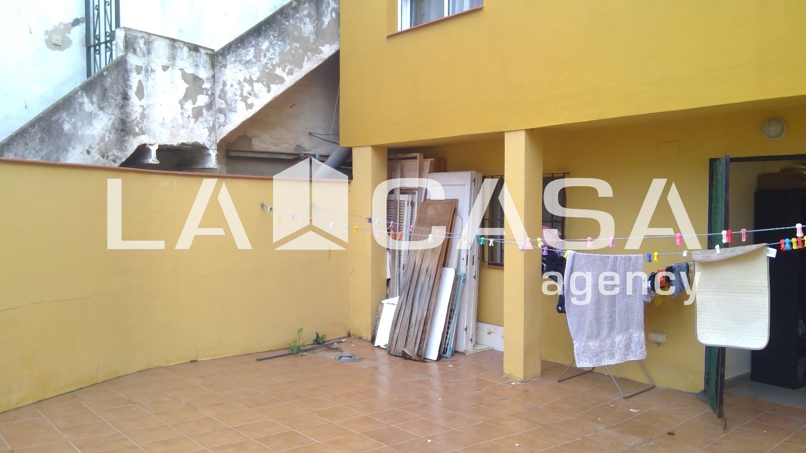 House or chalet for sale in Algeciras  with Terrace