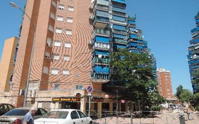 Vista exterior de Pis en venda en Fuenlabrada amb Calefacció, Jardí privat i Terrassa