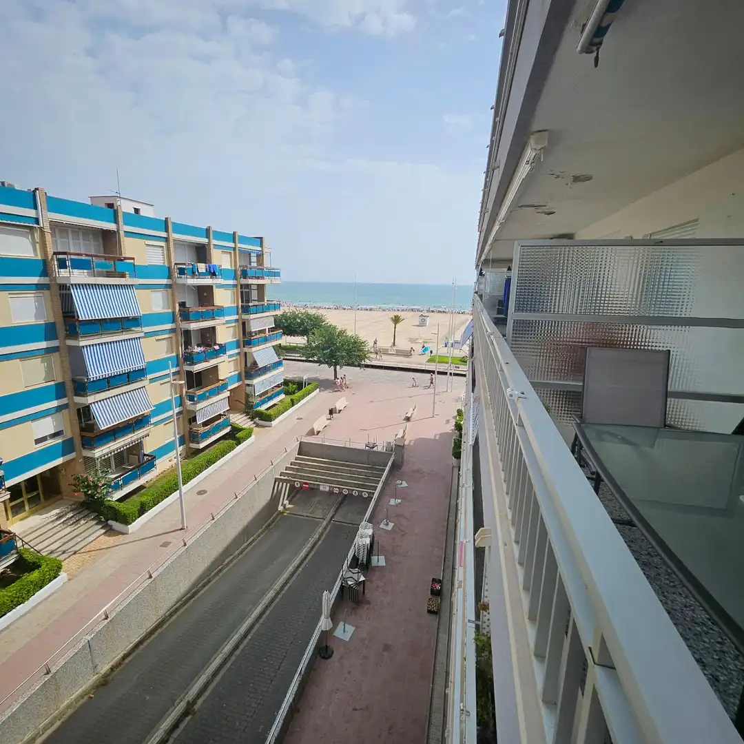 Außenansicht von Wohnung zur Miete in Gandia mit Heizung, Terrasse und Balkon