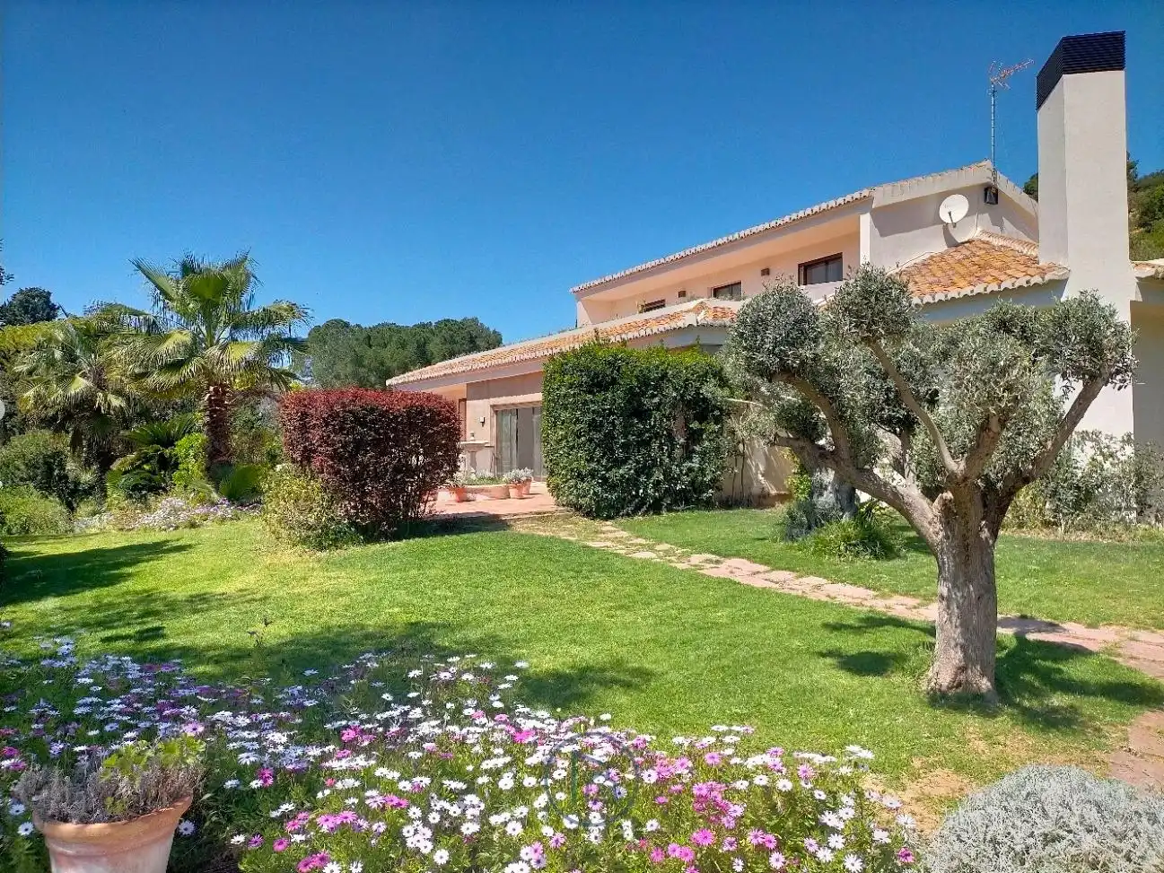 Jardín de Casa o chalet en venta en Chiva con Calefacción, Jardín privado y Terraza