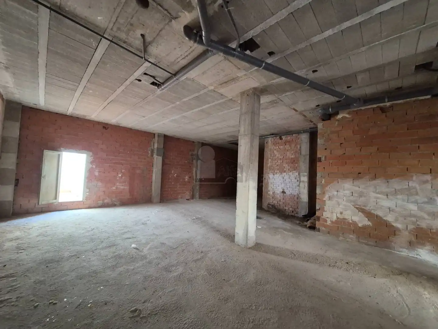 Commercial properties for rent in Carrer Luis Vives, 4, Pobla de Farnals