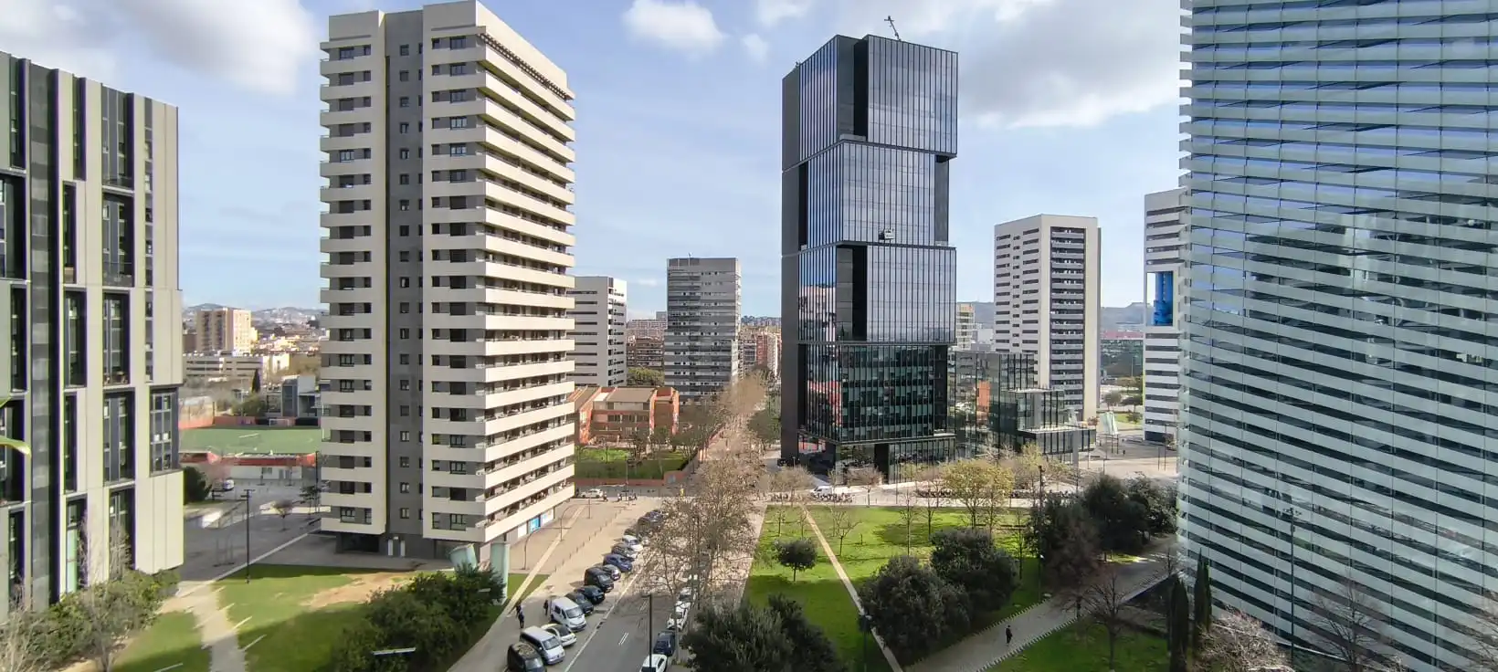 Vista exterior de Piso en venta en L'Hospitalet de Llobregat con Aire acondicionado, Calefacción y Parquet
