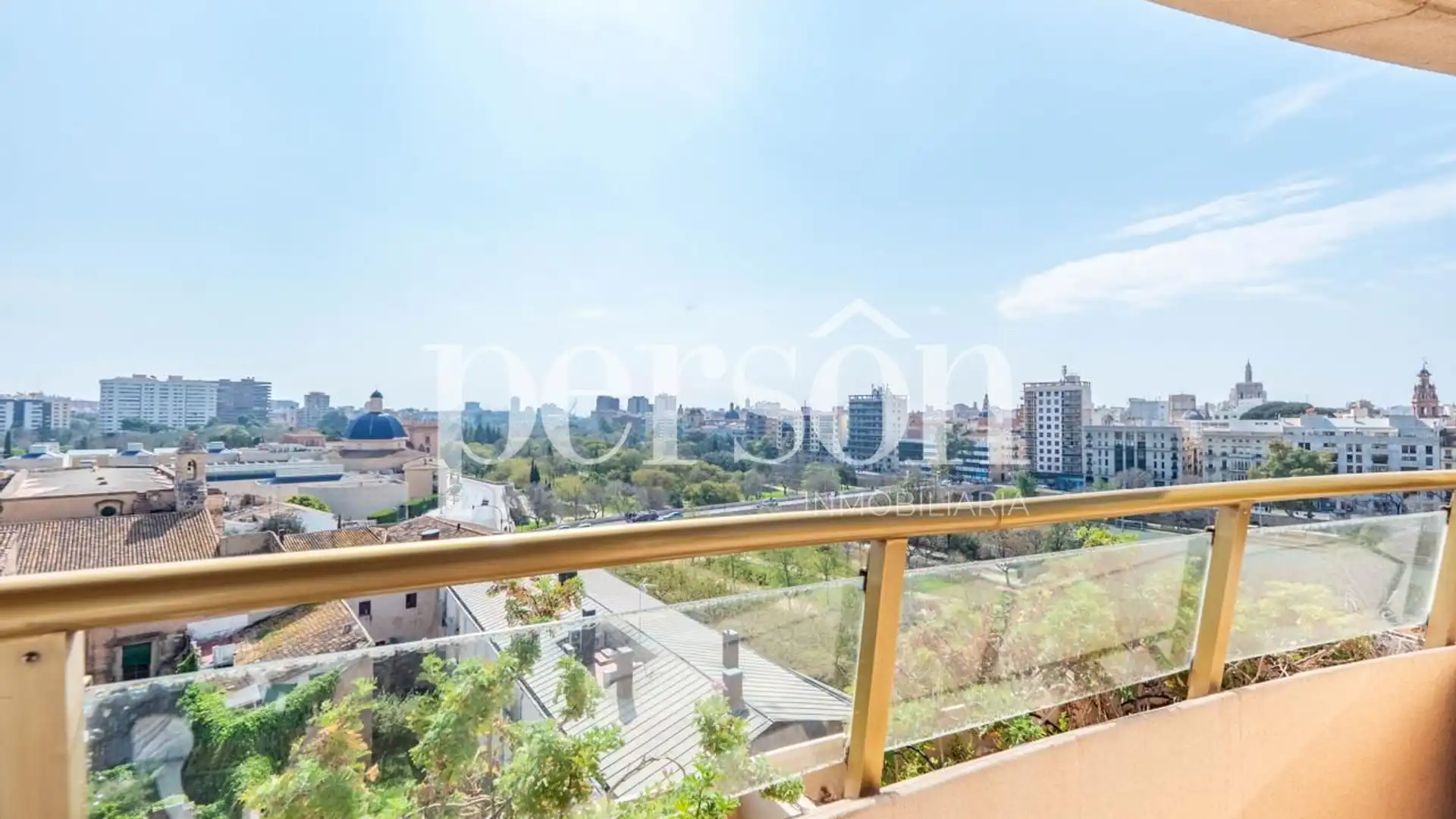 Habitación de Piso en venta en  Valencia Capital con Aire acondicionado y Terraza