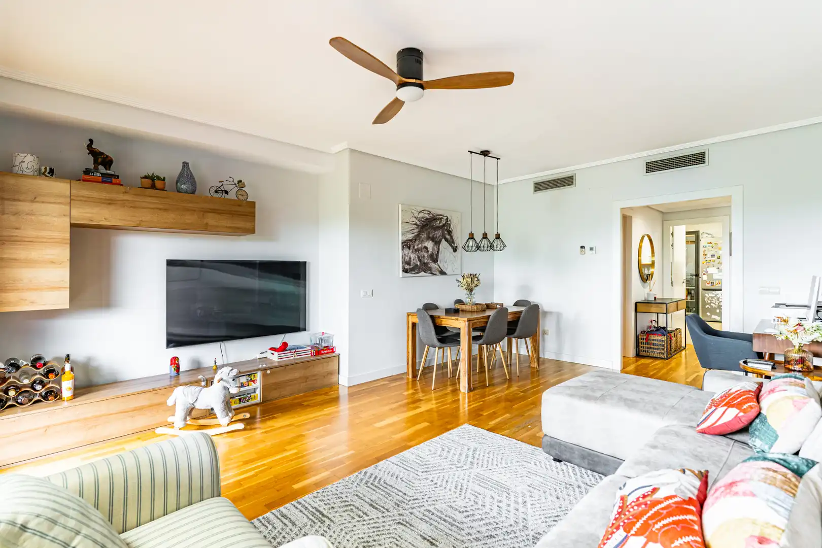 Wohnzimmer von Wohnung zum Verkauf in Las Rozas de Madrid mit Klimaanlage, Heizung und Parkett