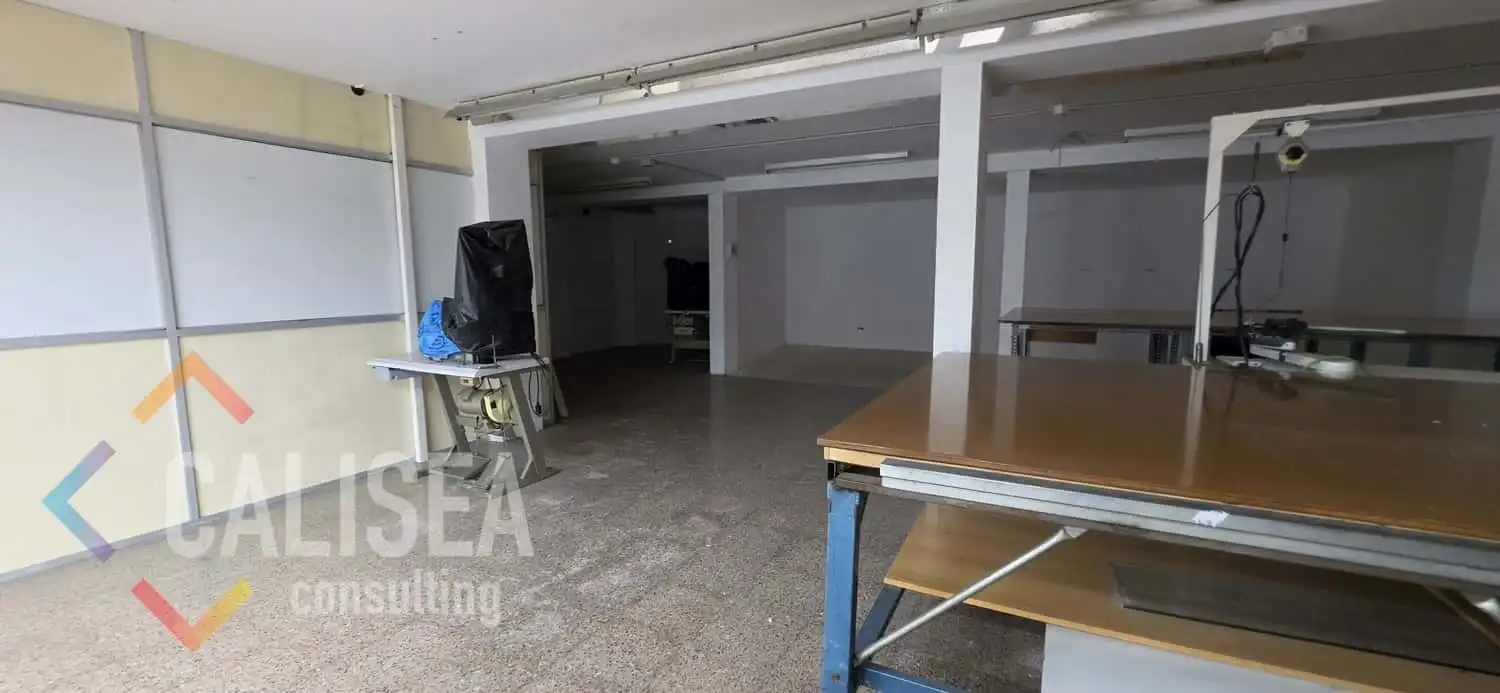 Nave industrial de alquiler en Sabadell