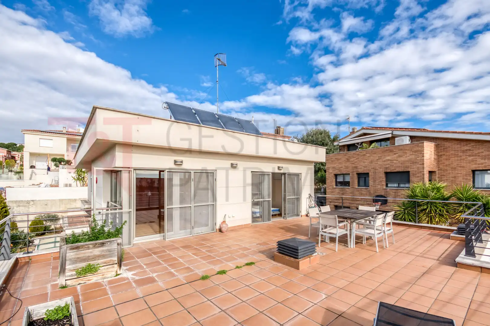 Terrassa de Casa o xalet en venda en Alella amb Aire condicionat, Calefacció i Jardí privat