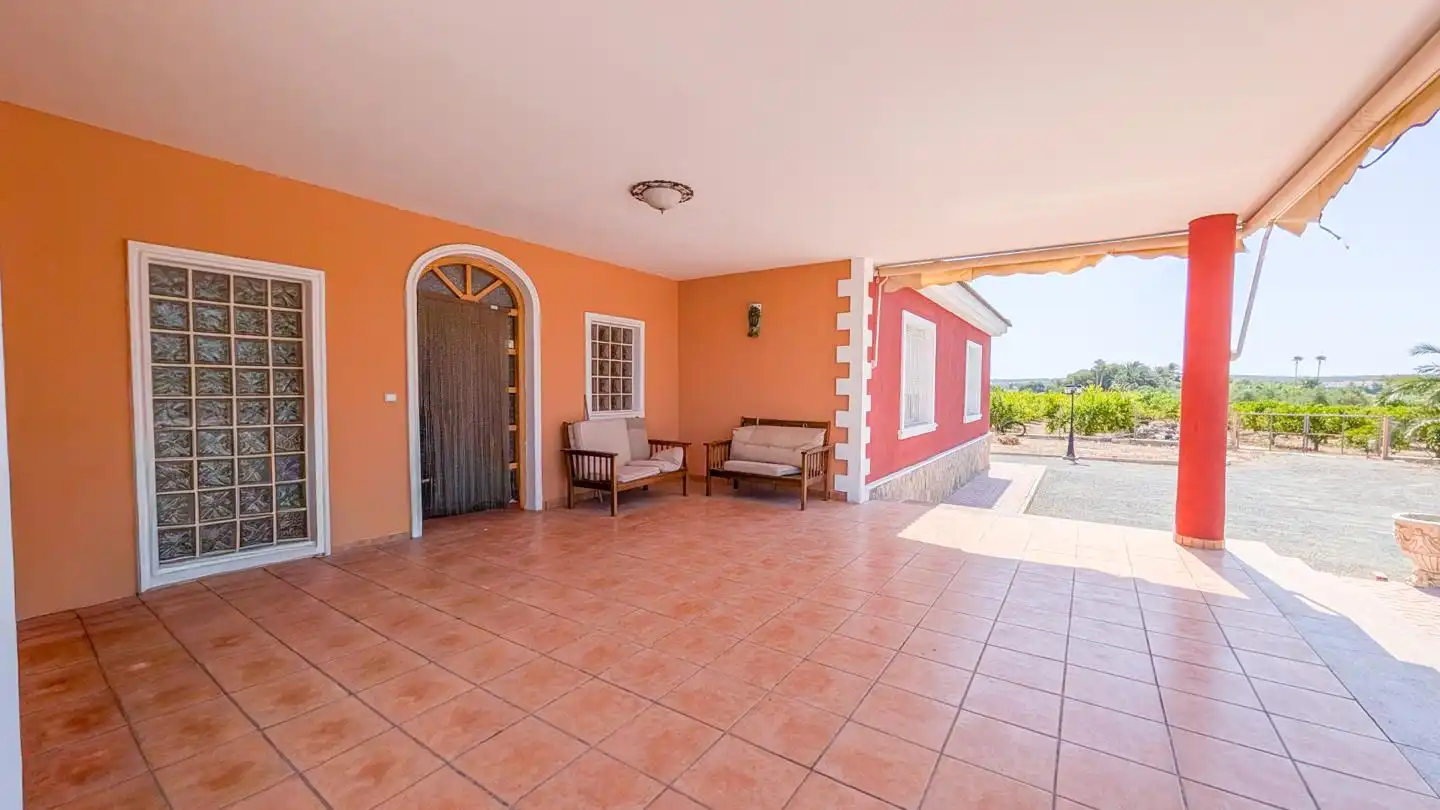 Terrassa de Casa o xalet en venda en Elche / Elx amb Aire condicionat, Jardí privat i Terrassa