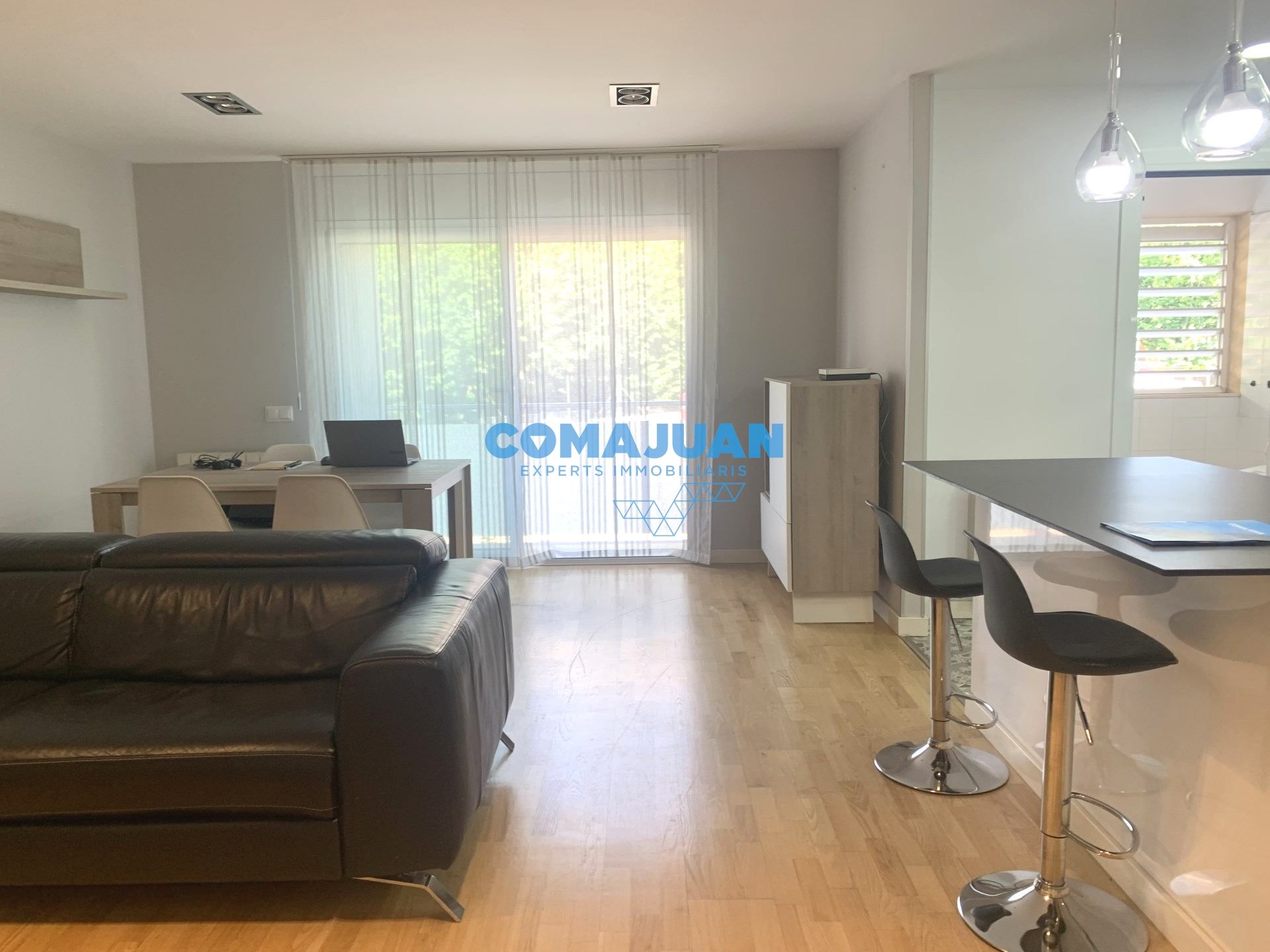 Sala d'estar de Pis en venda en Mataró amb Aire condicionat, Calefacció i Traster