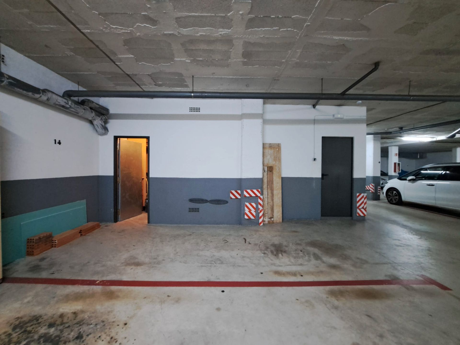 Garage for sale in Mataró