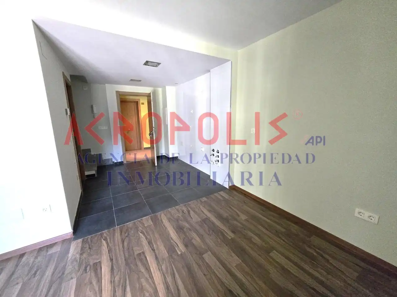 Dúplex amb ascensor en venda a Calle Emiliano Alonso Sanchez Lomba