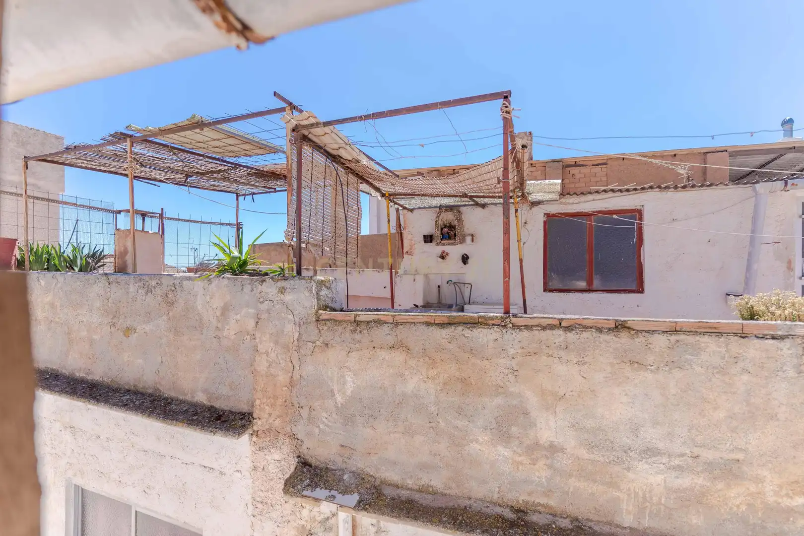 Vista exterior de Casa adosada en venda en Lanjarón
