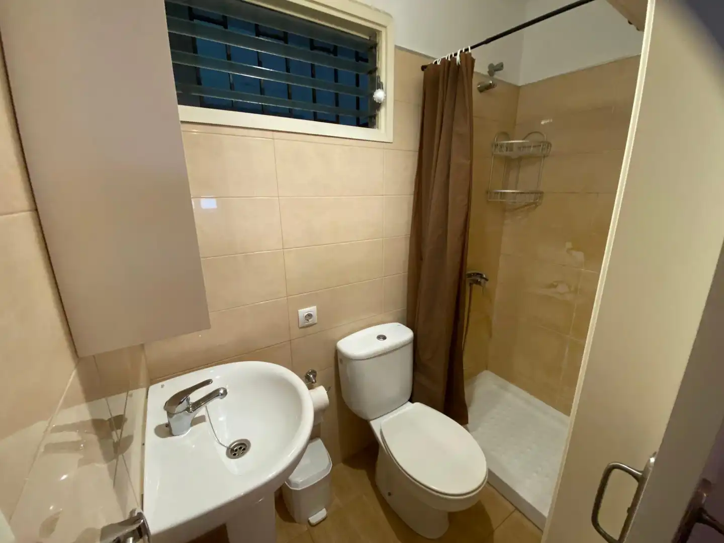 Bathroom of Study for rent in Las Palmas de Gran Canaria  with Furnished