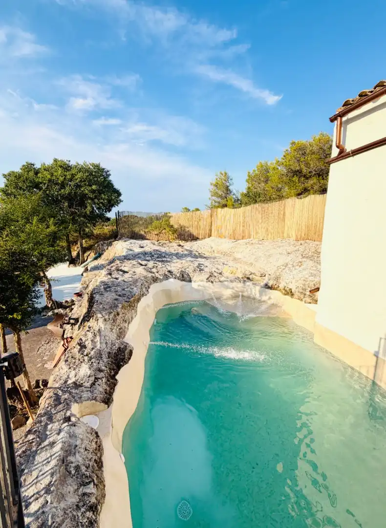 Piscina de Finca rústica de lloguer en Canyelles amb Aire condicionat, Calefacció i Jardí privat