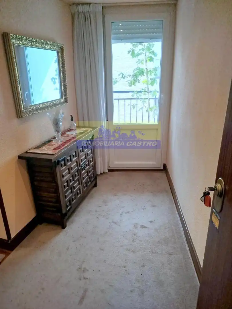 Piso en venta en Castro-Urdiales con Calefacción, Trastero y Amueblado