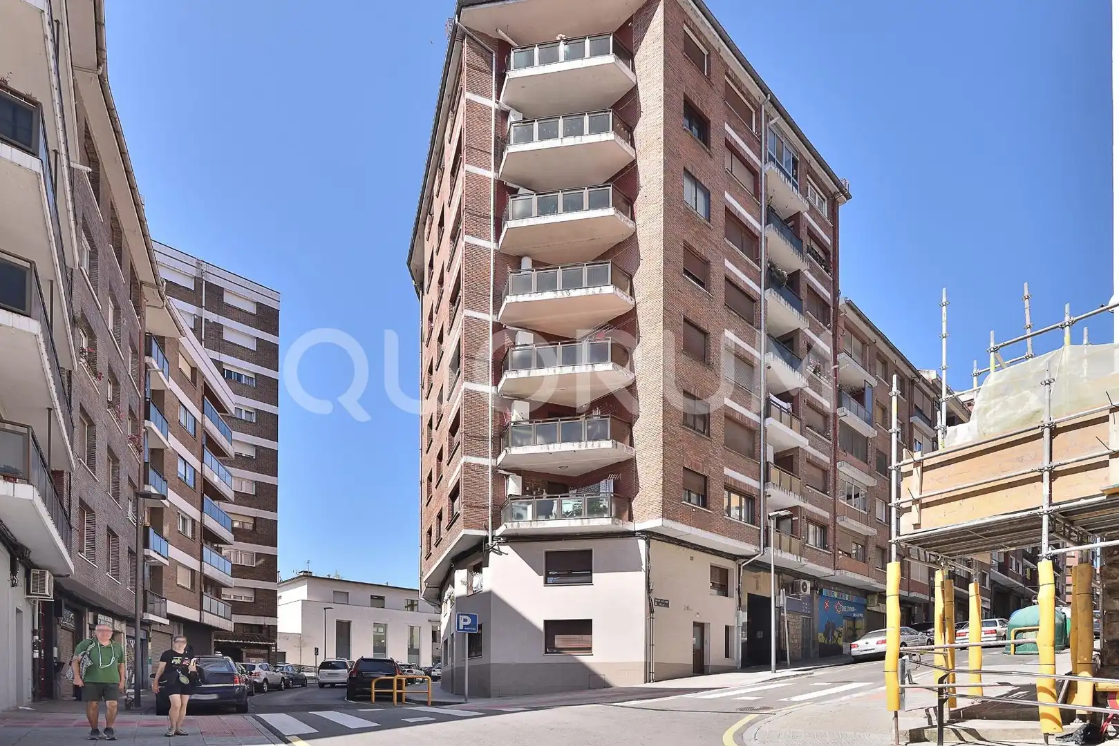 Vista exterior de Pis en venda en Basauri  amb Calefacció i Terrassa