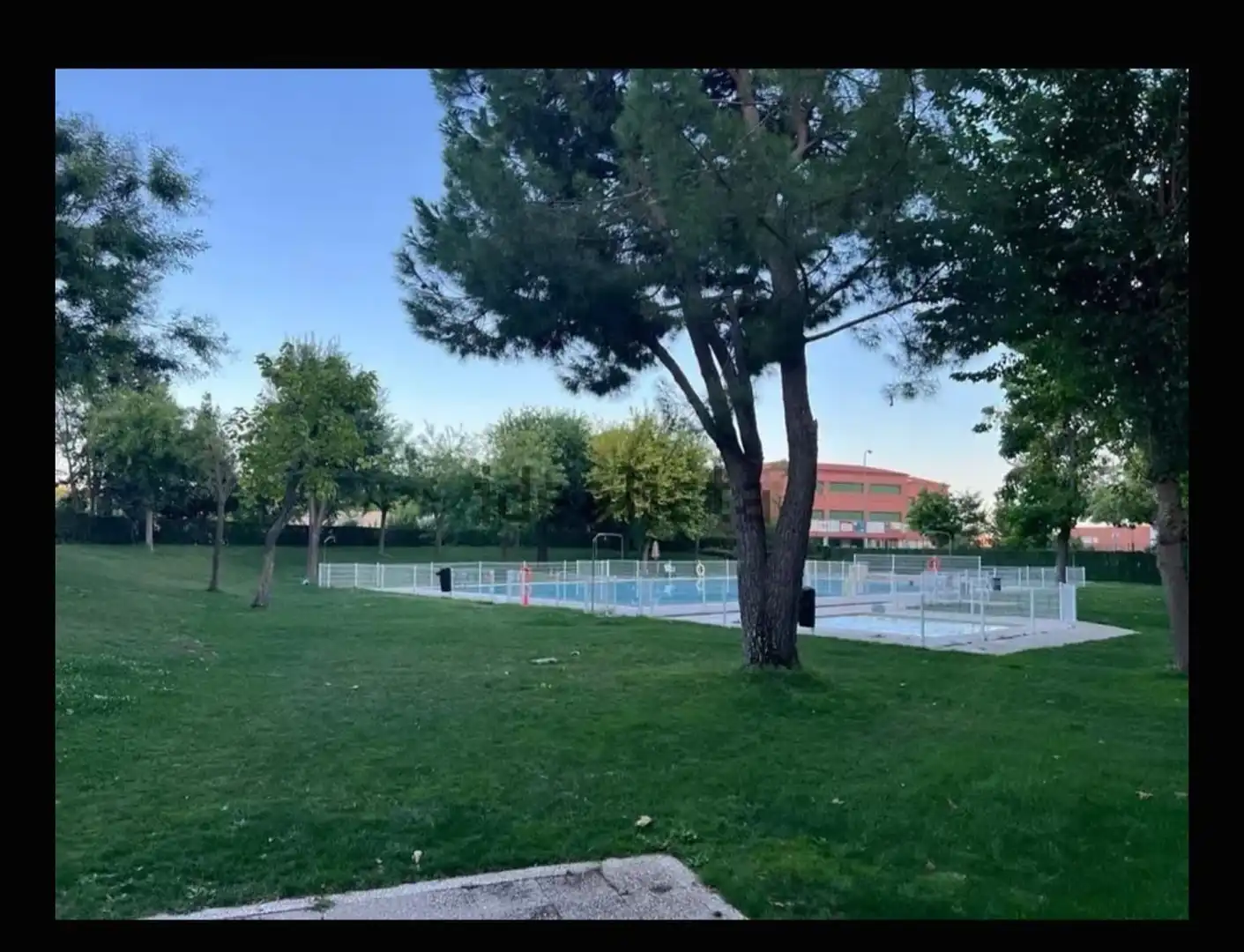 Swimming pool of Flat for sale in Fuenlabrada  with Heating and Community pool