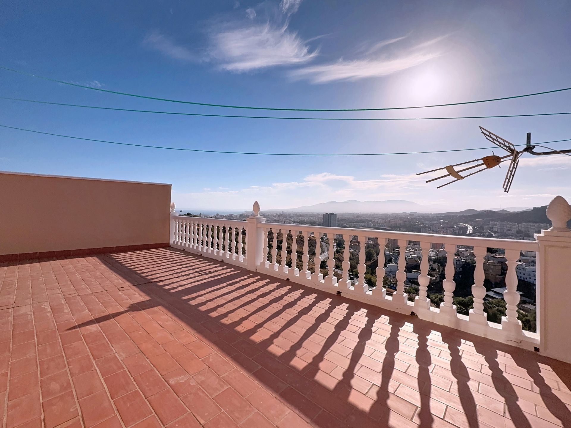 Vista exterior de Casa o xalet de lloguer en Málaga Capital amb Terrassa, Moblat i Rentadora
