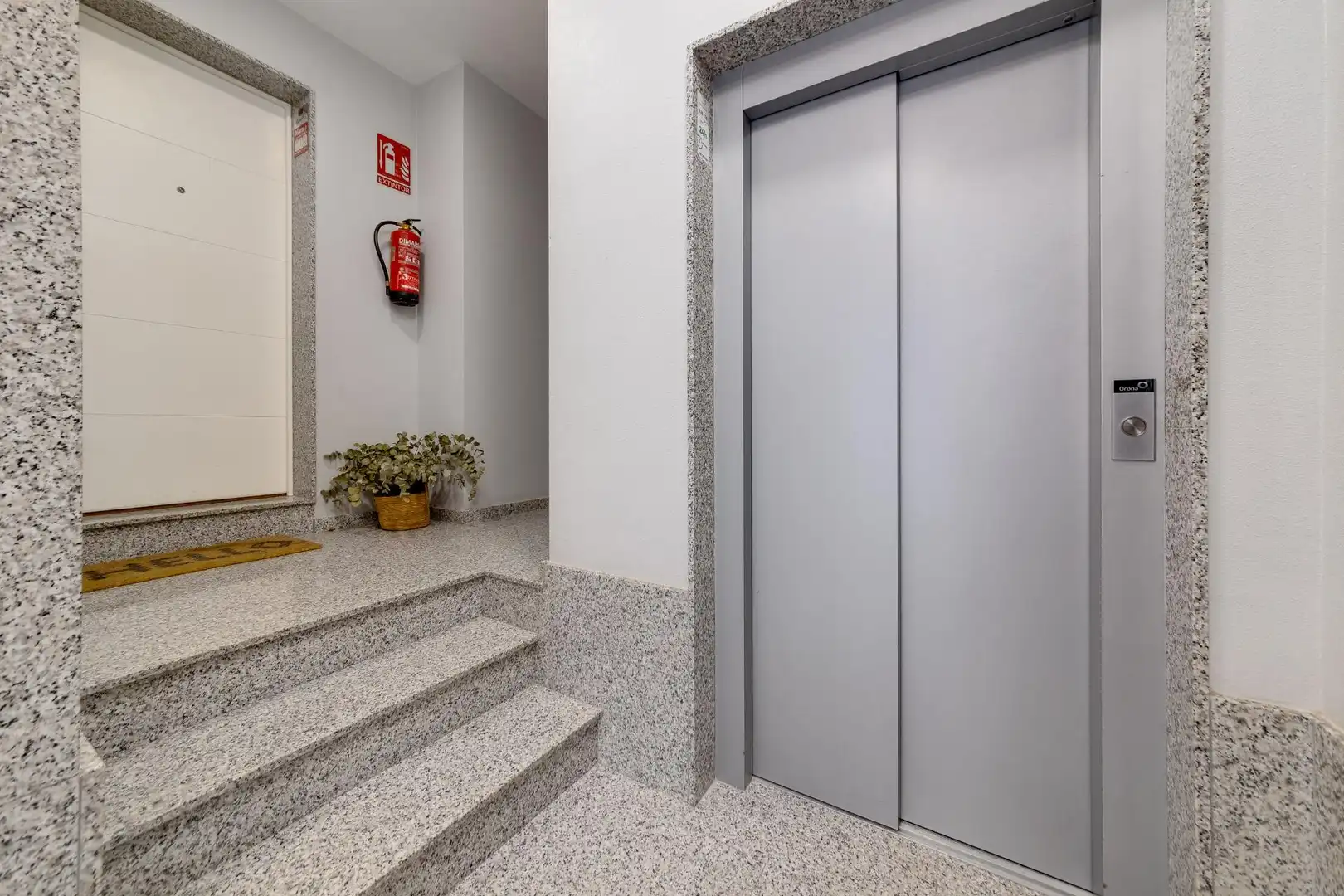 Apartament amb jardí en venda a Calle CABALLERO RODAS, imagen 69